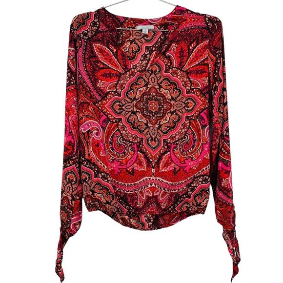 Allison Joy Evereve Pink Paisley Print V-Neck Tie Sleeve Blouse Top - Picture 3 of 6